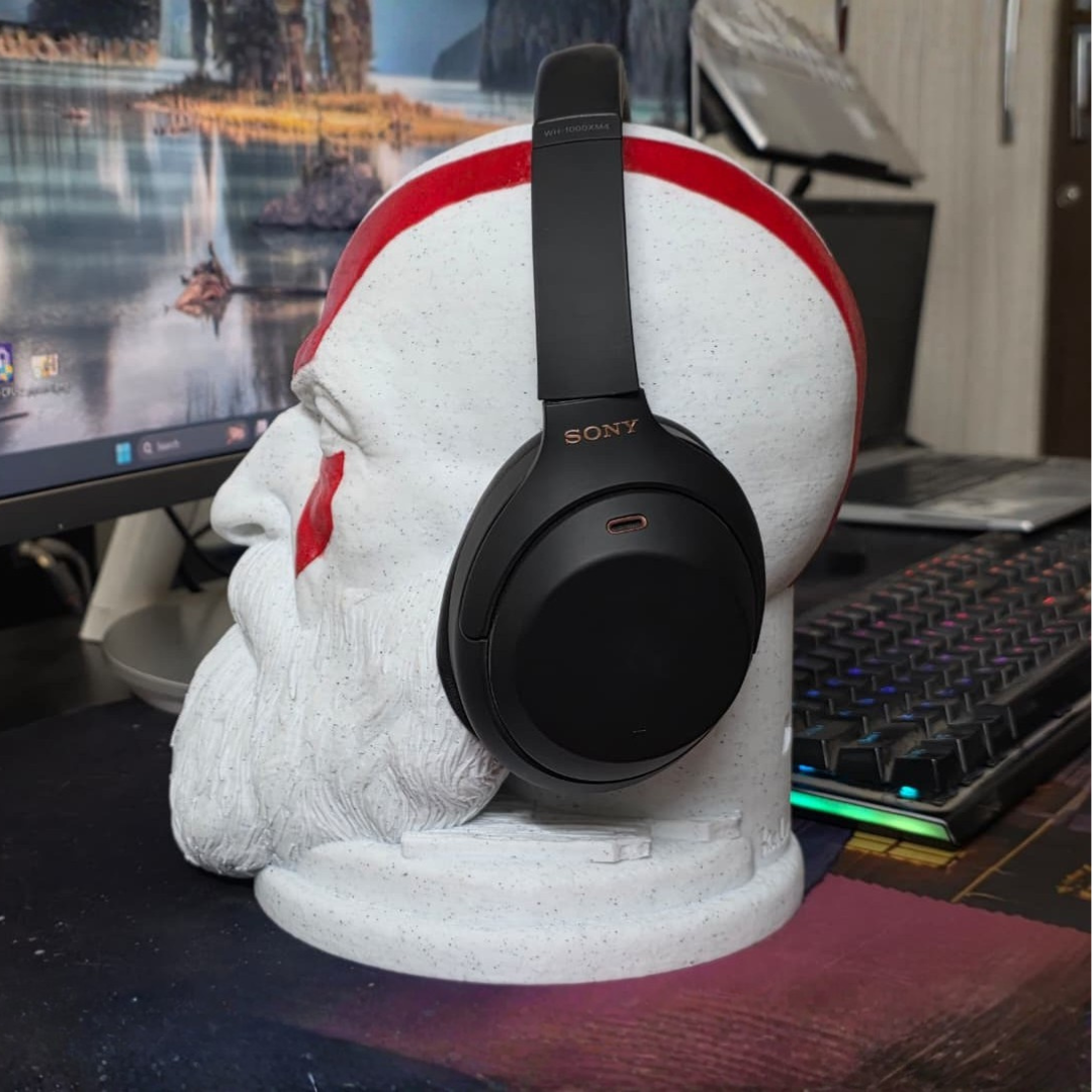 Kratos Headphone Stand